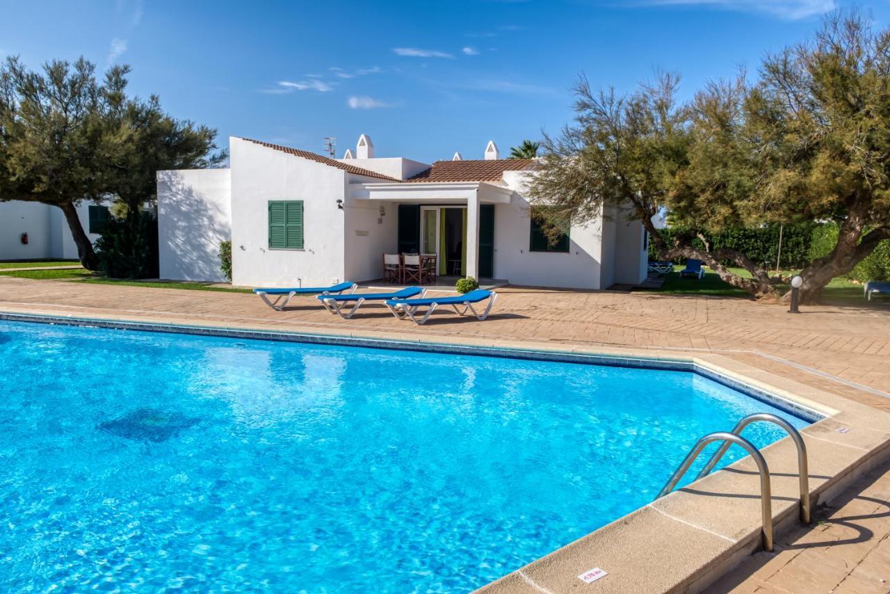 Apartamentos Las Golondrinas Cala'N Bosch  Exterior photo